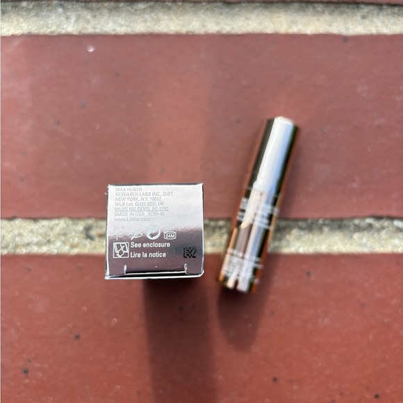 La Mer The Serum Essence .14fl.oz (4ml) New Sealed Box - Picture 3 of 3